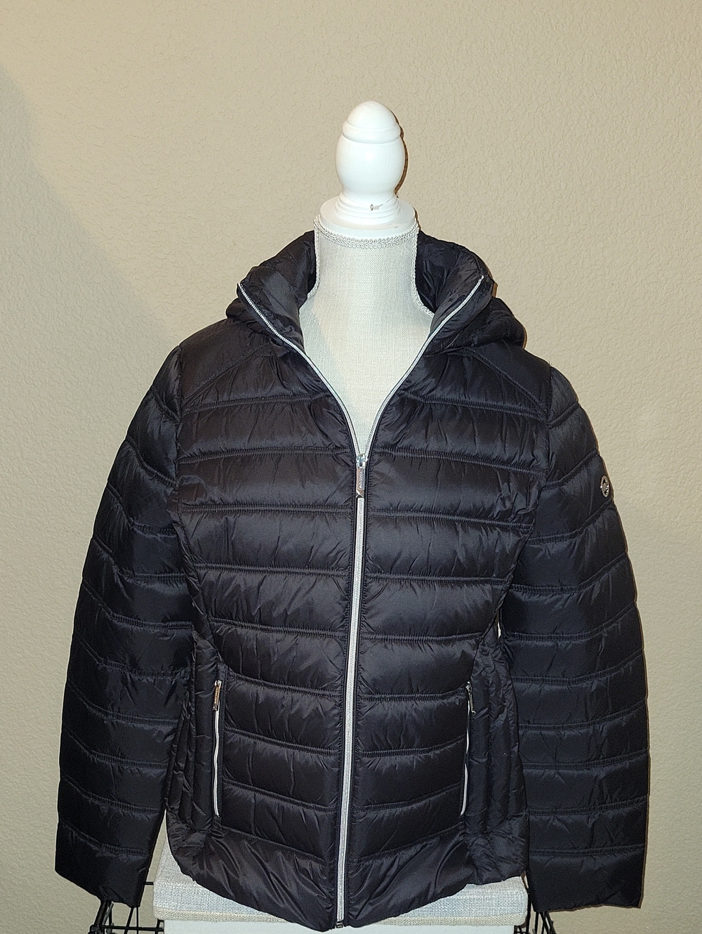 MICHAEL KORS SZ L PACKABLE DOWN FILL COAT NEW